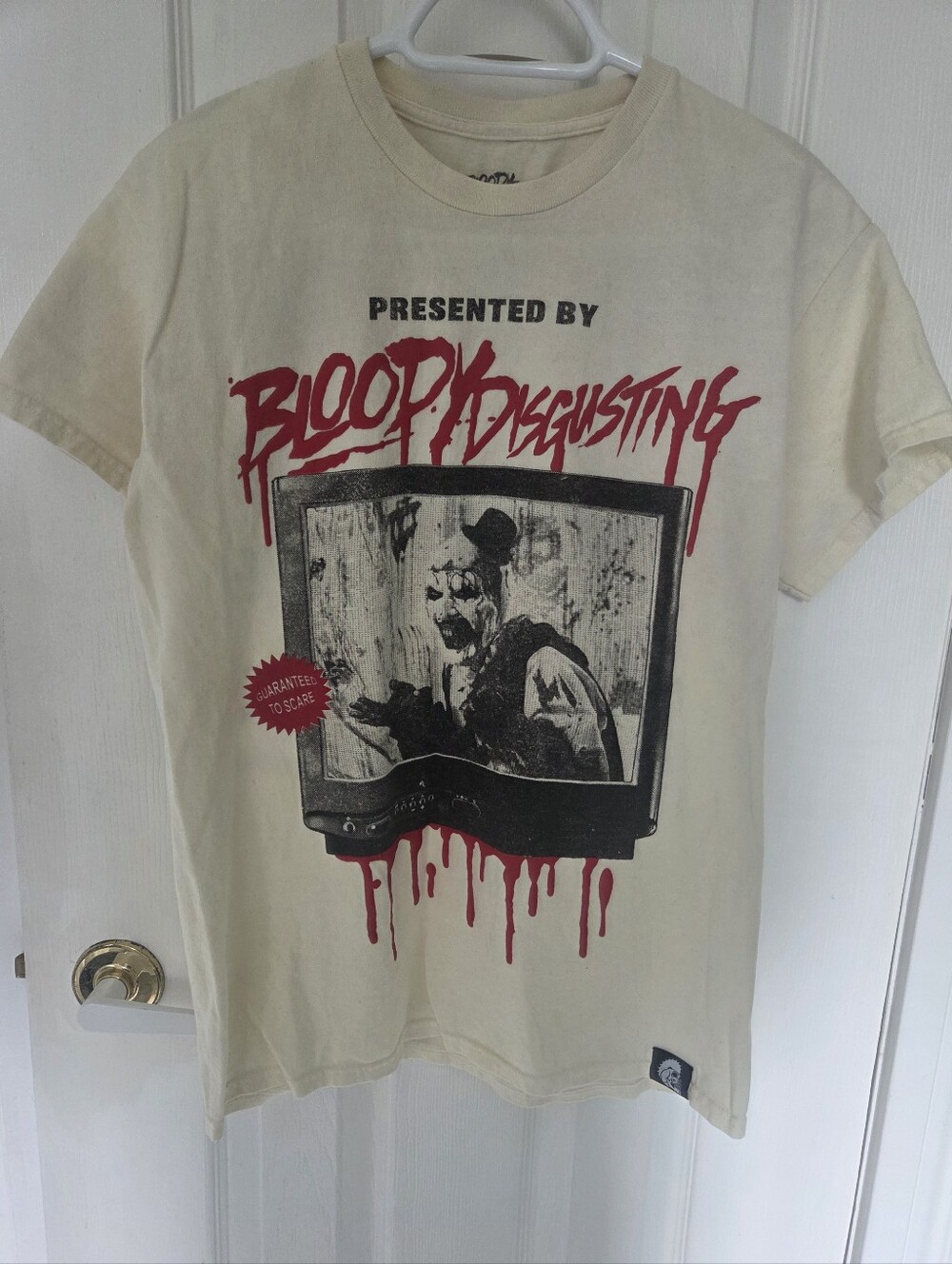 Bloody Disgusting Horror Terrifier Art the Clown Graphic Tee Cream Unisex Medium